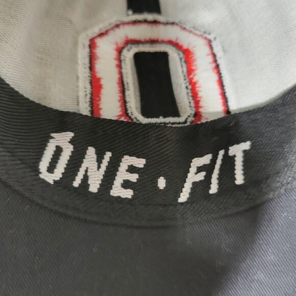Vintage Ohio State Buckeyes Cap Unisex One Size Black‎ Red Logo One Fit Football - Picture 9 of 12